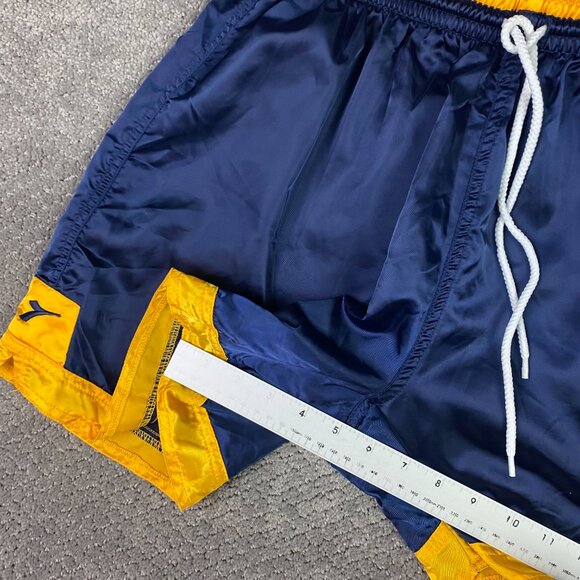 Vintage Diadora Shorts Men's Medium Soccer Shiny Satin Nylon Athletic Blue 5" - Picture 13 of 13